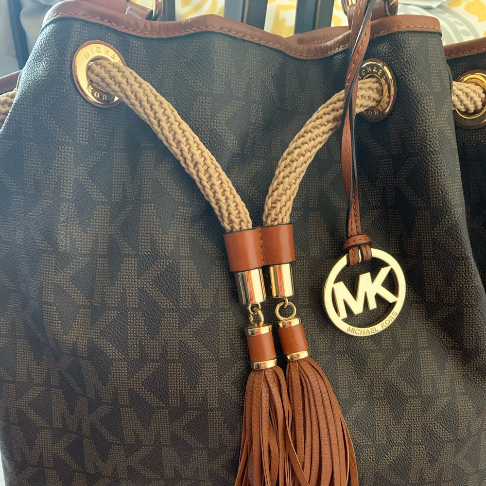 Michael Kors shoulder purse